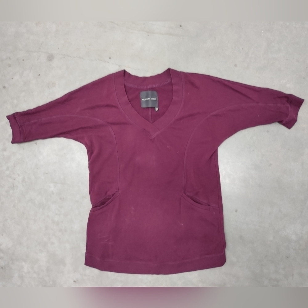 Victoria V neck sweater